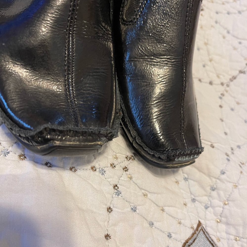 Bernie Mev. - Picture 2 of 7